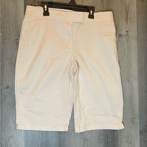New York & Company Women's Light Pink Bermudas Sz 8